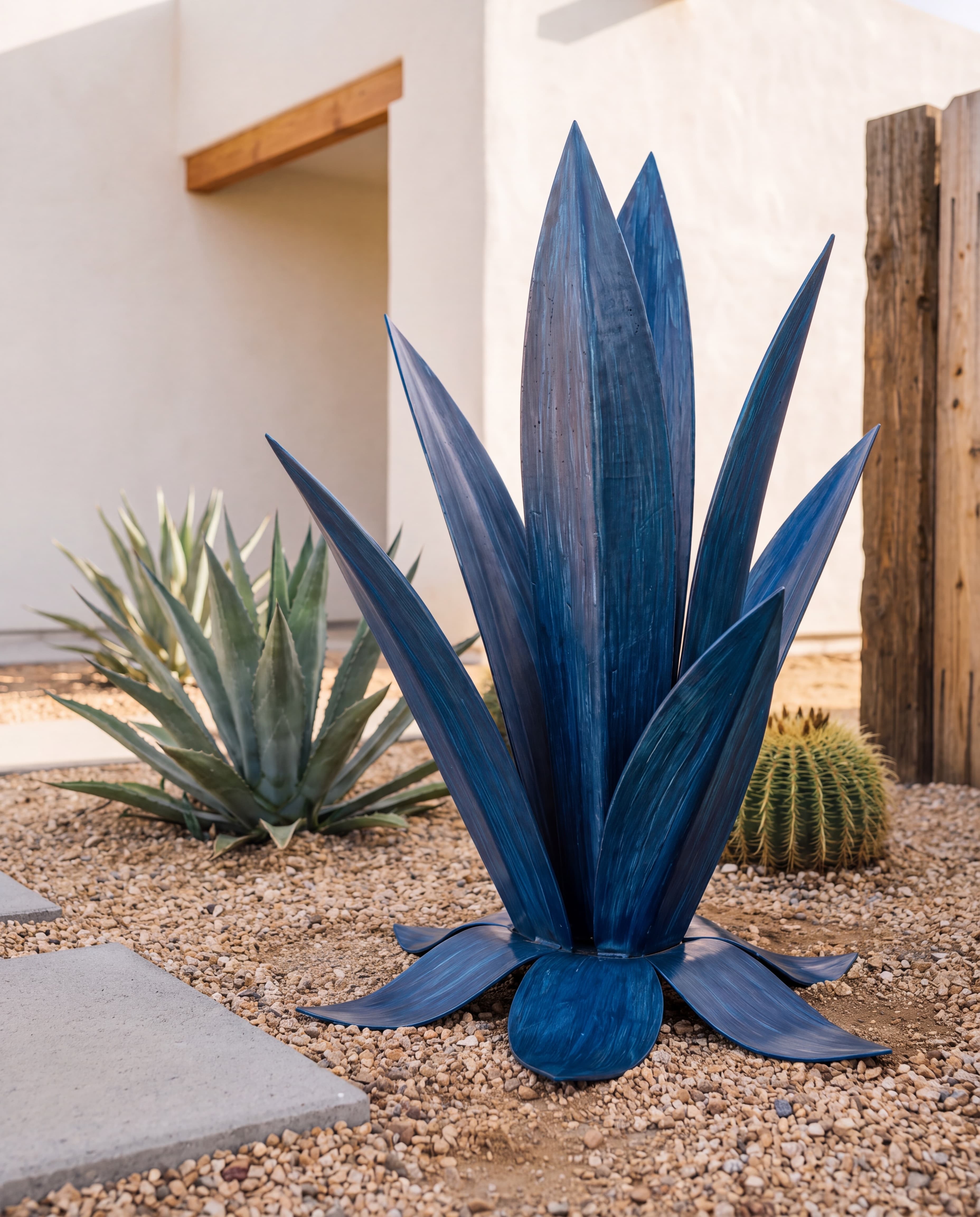 Axel Agave in Deep Blue, 24 in