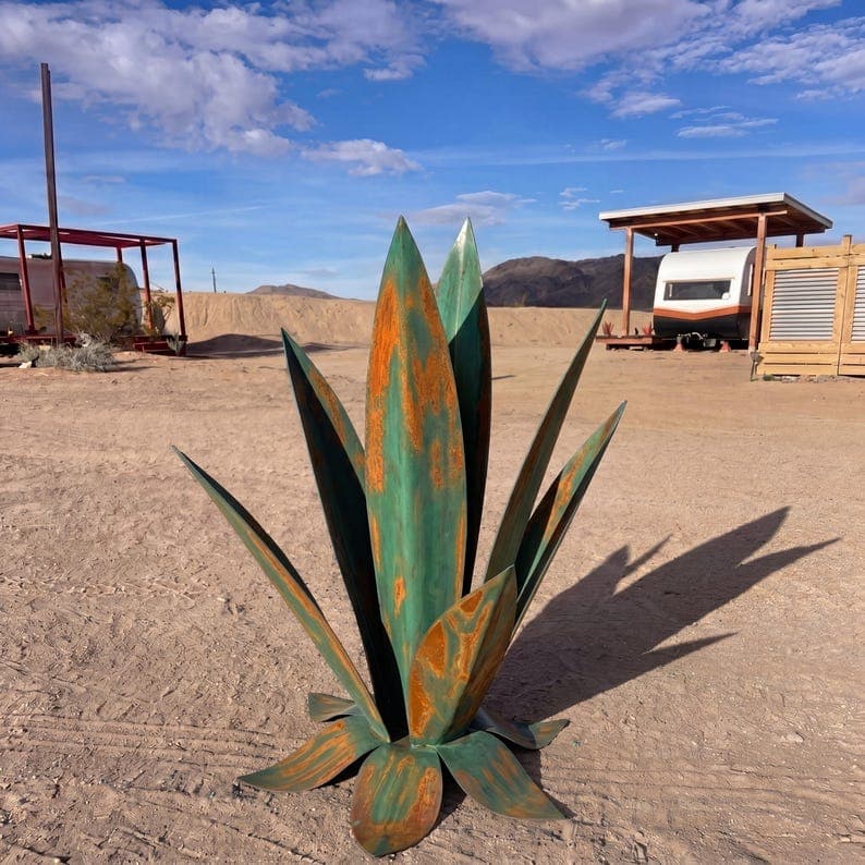 Axel Agave in Hunter Green, 24 in